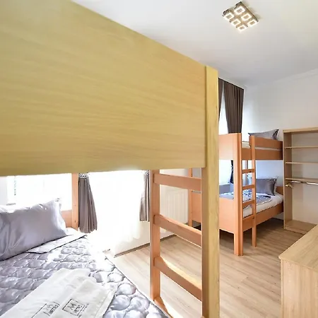 Nina & Lounge Bar 3* Skopje