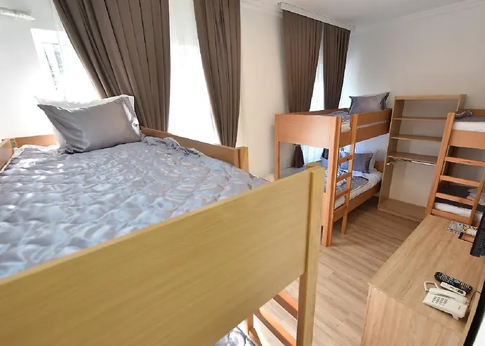 فندق Nina & Lounge Bar